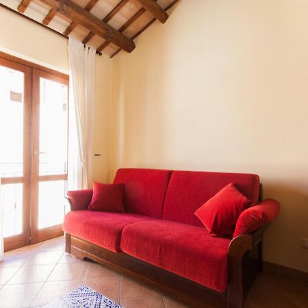 Casa Vacanze S. Marco Valderice Exterior photo
