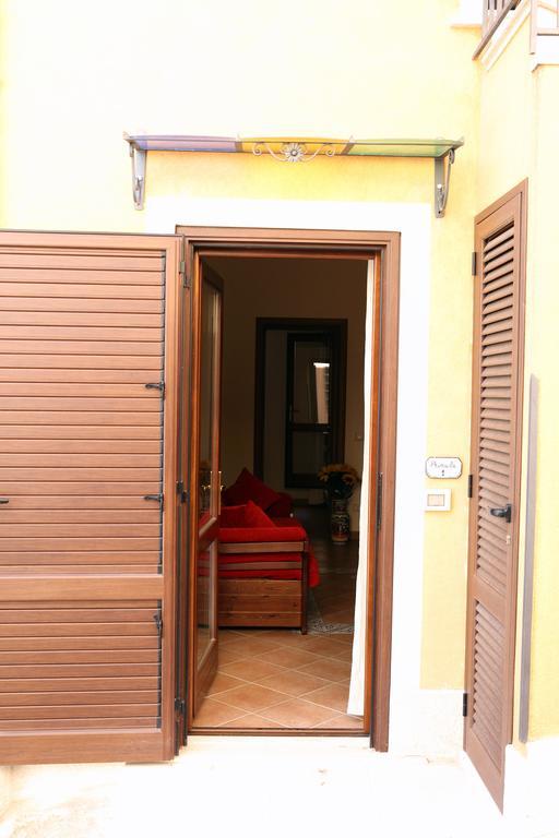 Casa Vacanze S. Marco Valderice Exterior photo